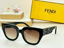 Picture of Fendi Sunglasses _SKUfw56829143fw